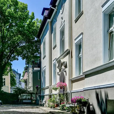 Kamienica Ogrodowa *