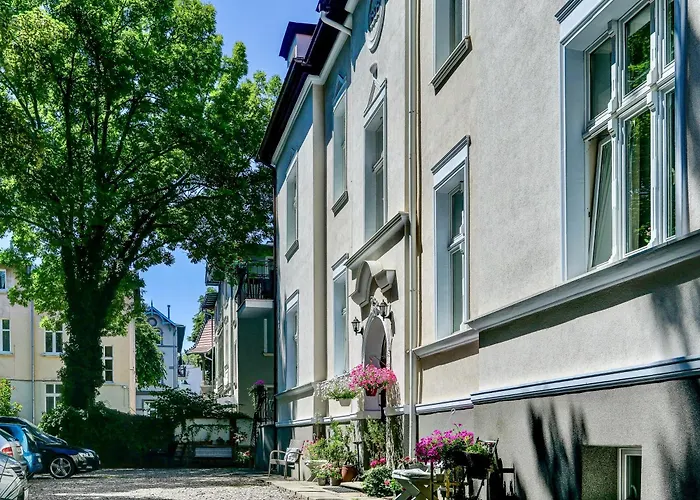 Kamienica Ogrodowa *