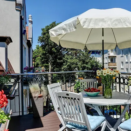 Kamienica Ogrodowa Daire