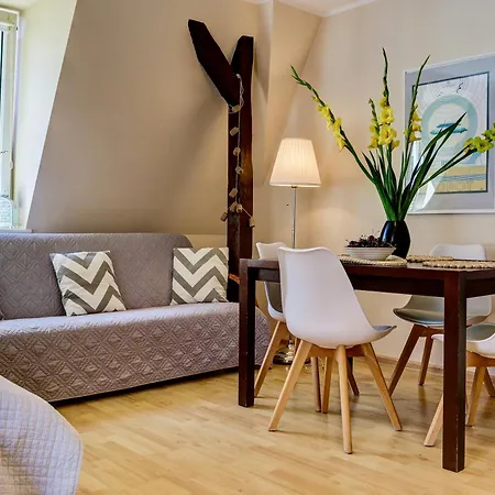 Апартаменти Kamienica Ogrodowa *